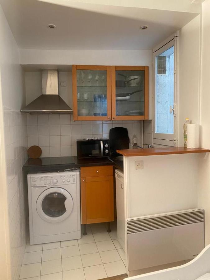 Jolie Appartement A Paris Luaran gambar